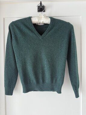 Vintage James Pringle Wool Sweater Green XS 34 V Neck Minimalist Classic